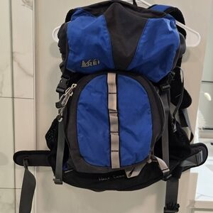 REI CO-OP Half Dome backpack Blue Black Daypack Great Condition
